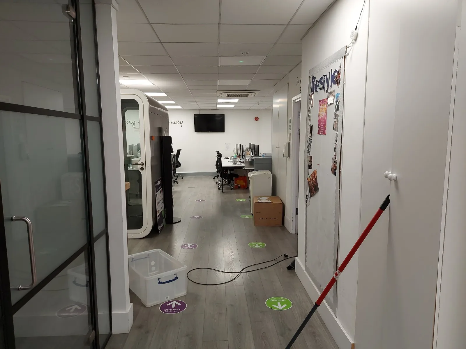 Office corridor and hard floors cleaned